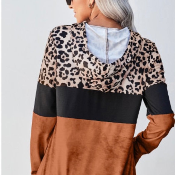 ORANGE LEOPARD TIE DYE COLOR BLOCK HOODIE - Picture 3 of 5